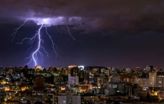 Storm Prediction App: Weather Alerts in Real-Time