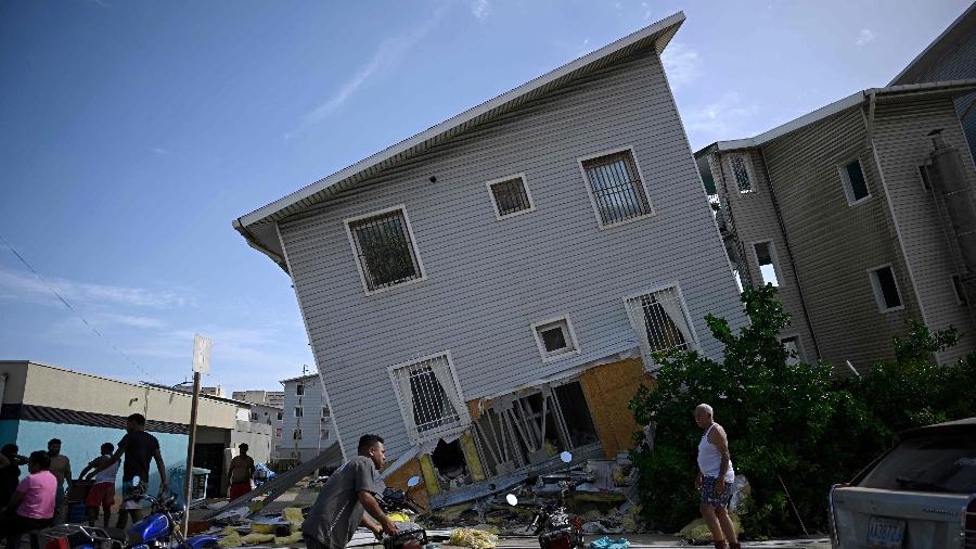 Real-Time Earthquake Alerts and Safety App Guide